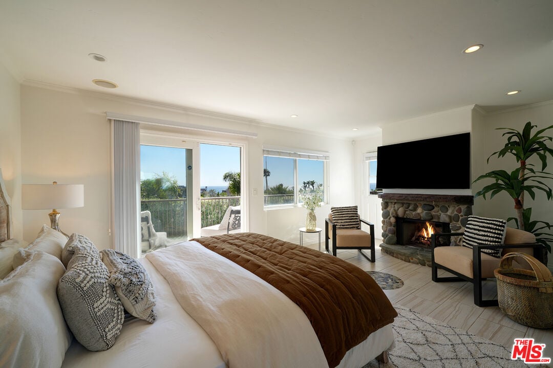 Vireon Crest, Morning View Dr, 90265