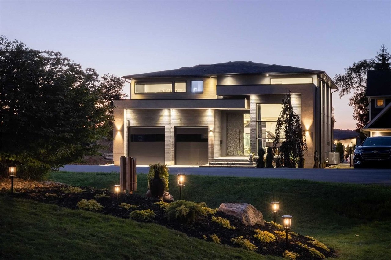 783 Montgomery Dr
