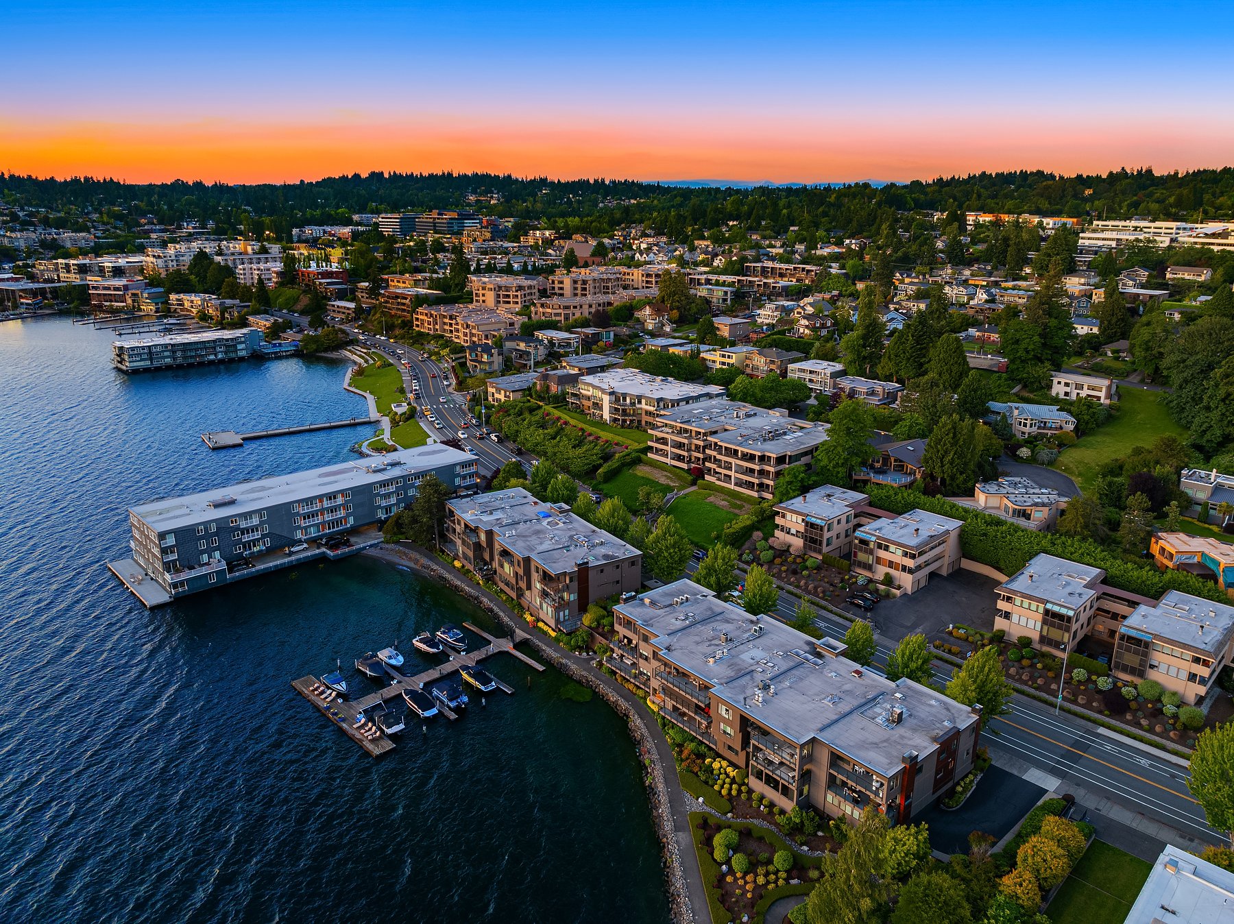 827 Lake Street S Unit: 208