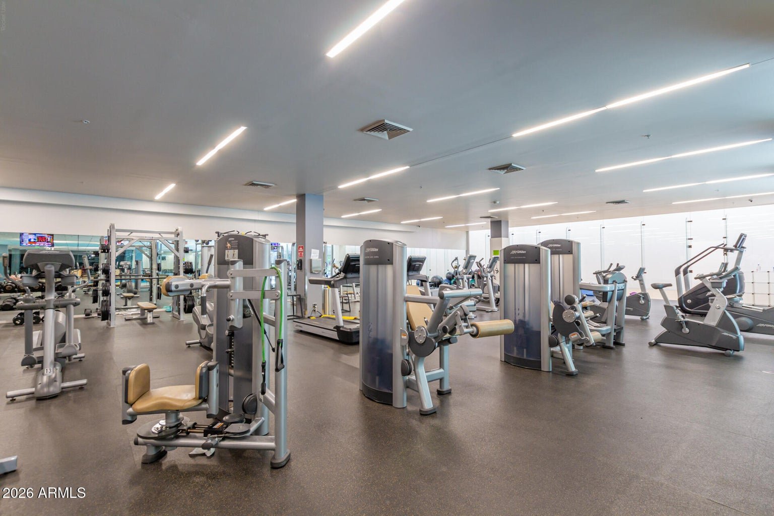 7117 E Rancho Vista Dr, #4009