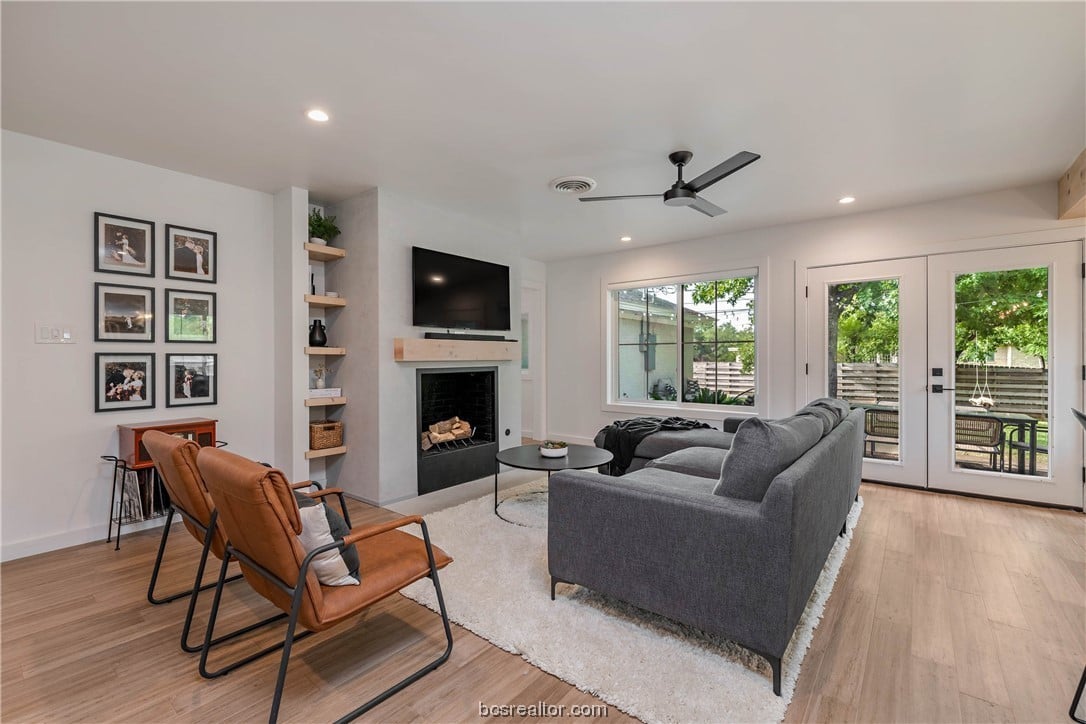 3400 Carter Creek Pkwy