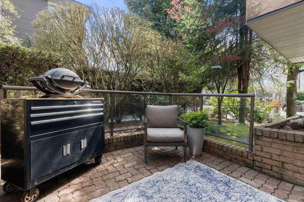 1702 Chesterfield Ave, #104
