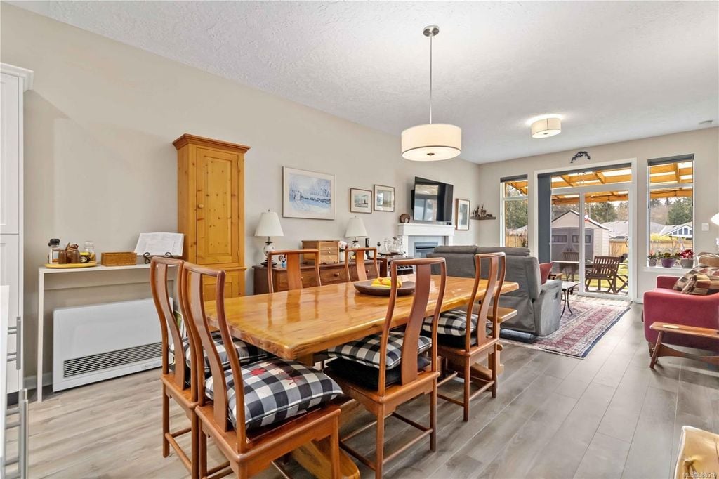 2471 Fern Wy