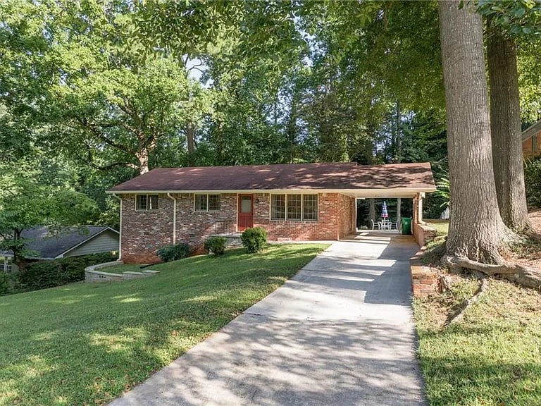 2540 Wilson Woods Dr