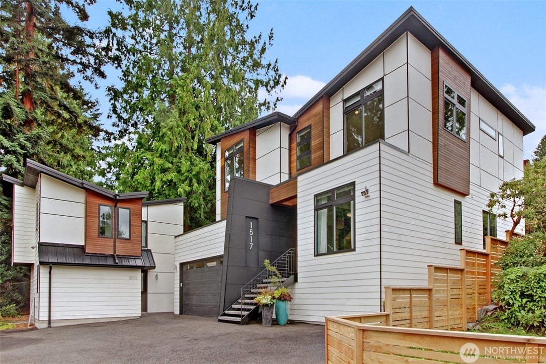 1517 NE 102nd Street