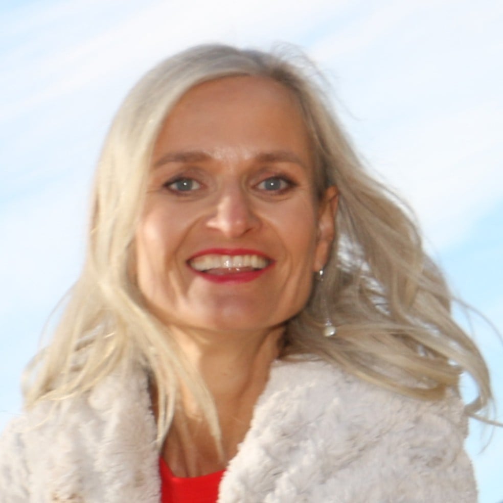 Katrin Themlitz Sedona, AZ Real Estate Agent Headshot 