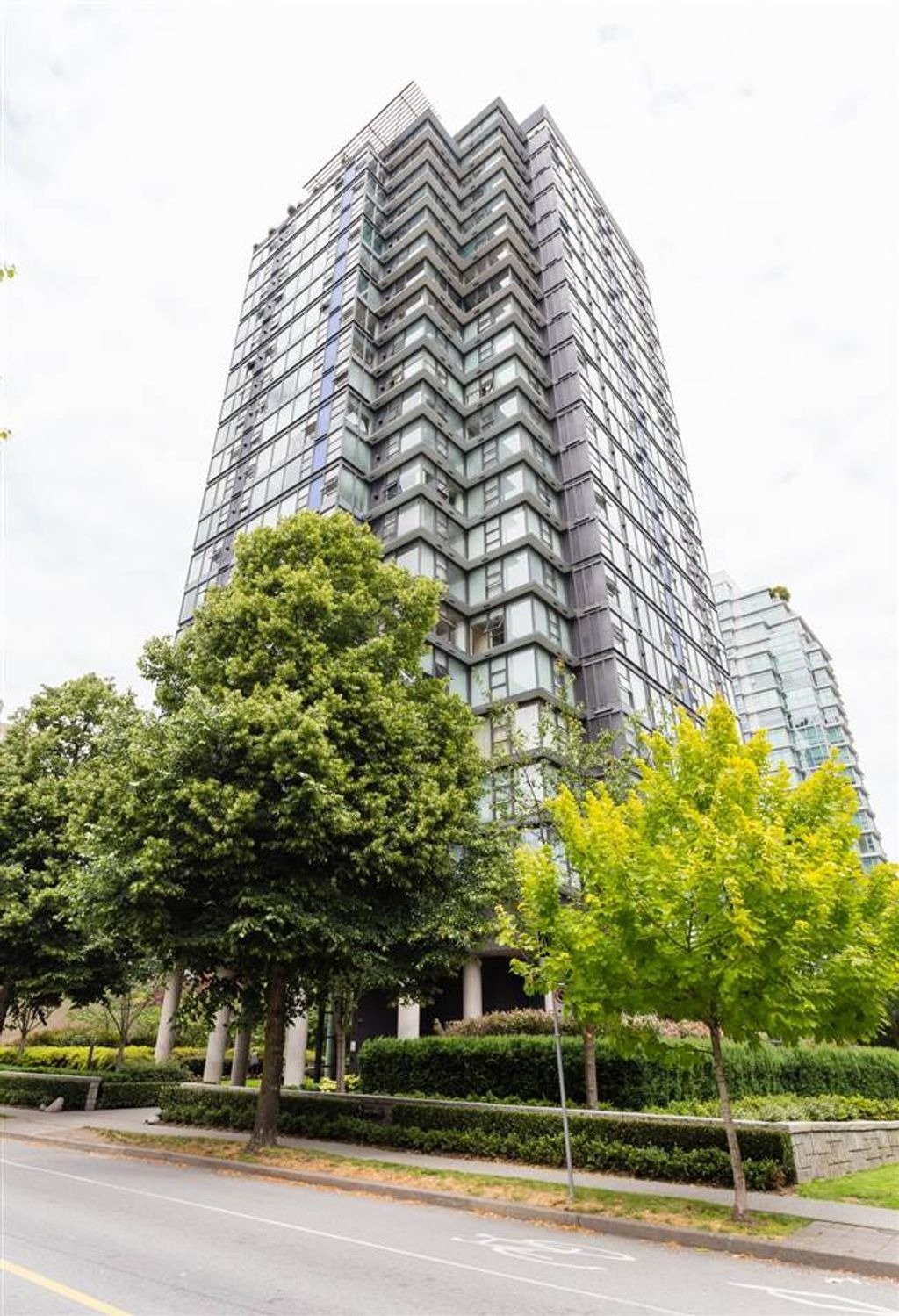 1723 Alberni St, #1805