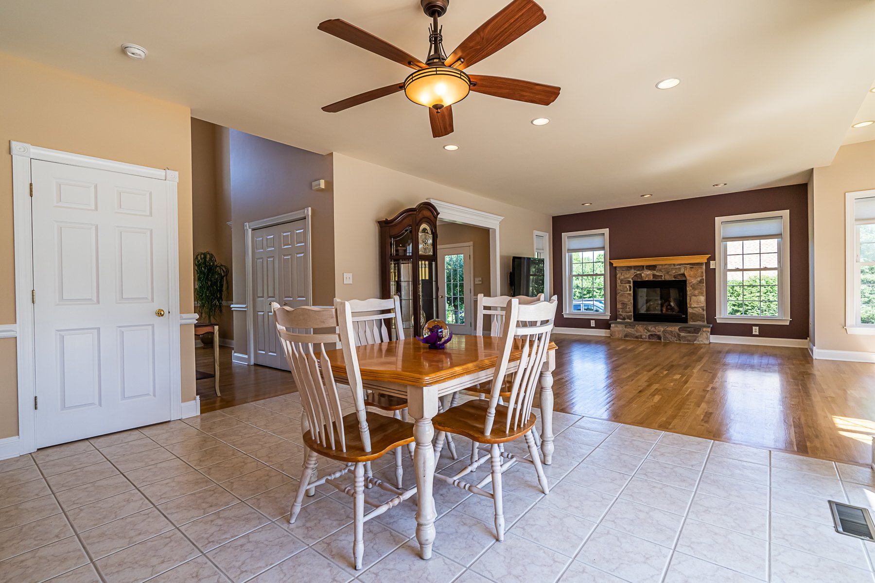 2237 Apple Road