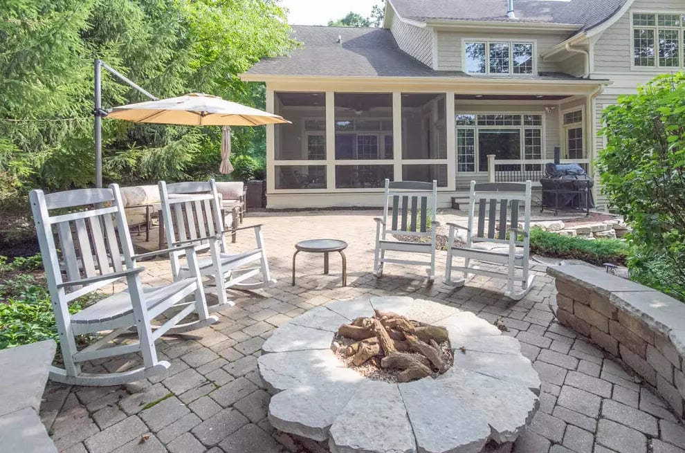 158 Abbey Springs Dr