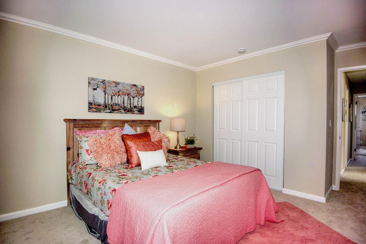 455 S Park Victoria Dr