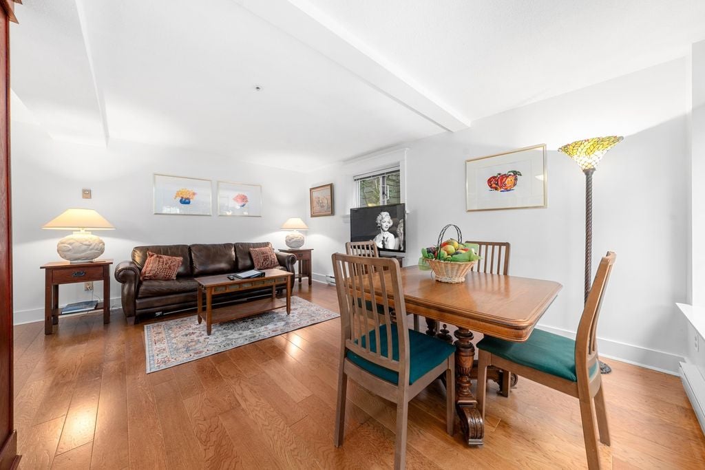 49 W 7th Ave, #3447