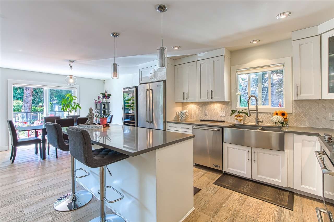 12651 15 Ave