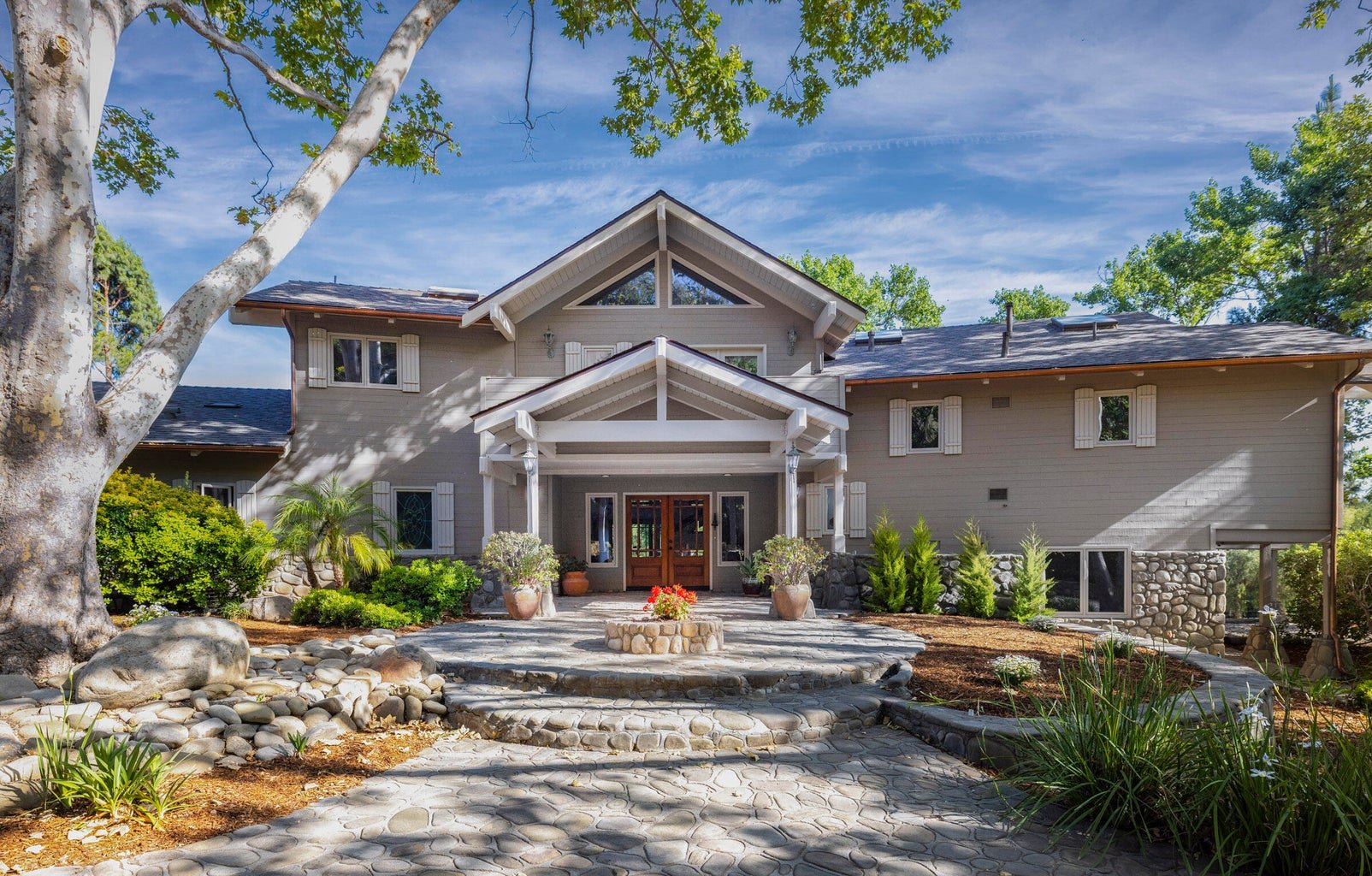 10901 Creek Rd