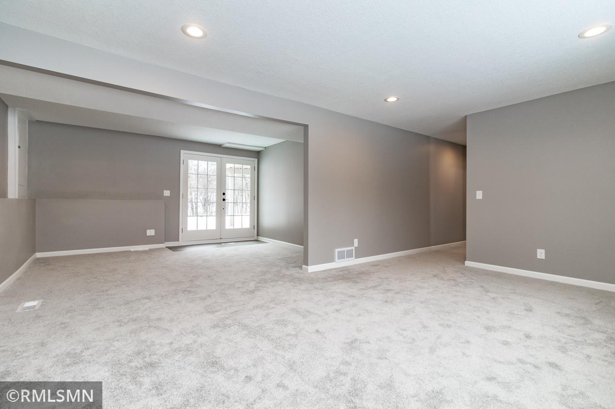207 Belmont Ct