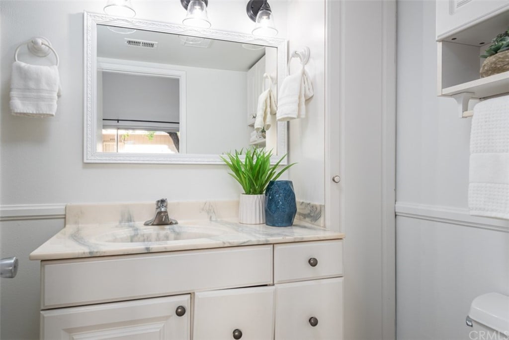 2750 W Segerstrom Ave, Unit D