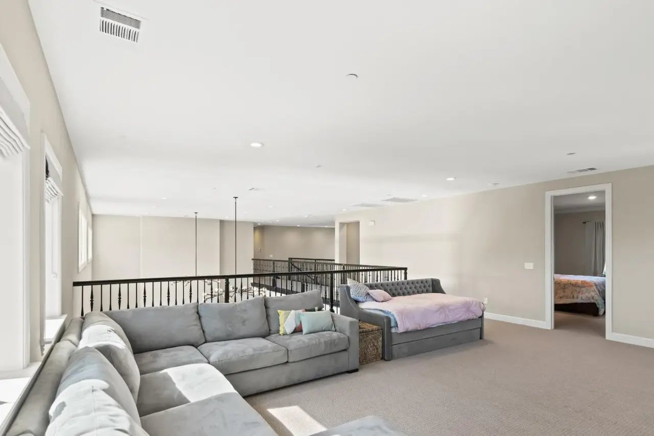 18600 Corte Arcangel