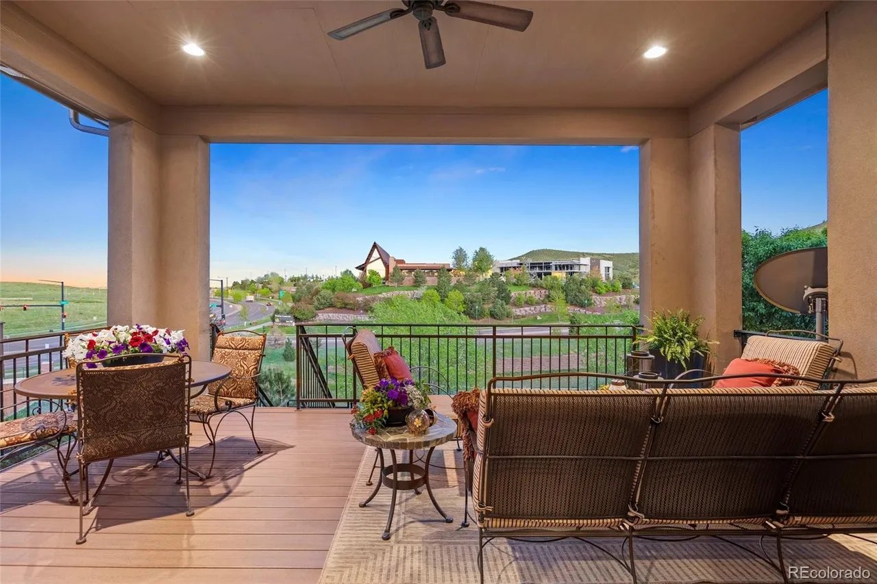 10601 Montecito Dr