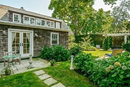 154 Corwith Ave
