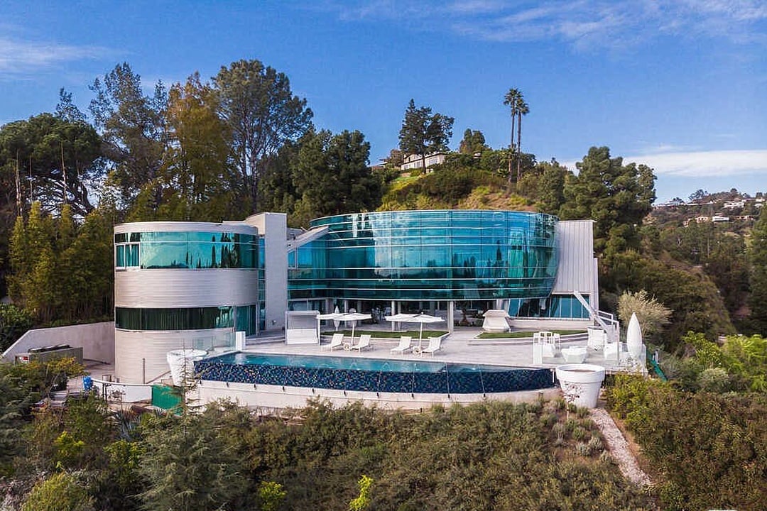 Estate Opulent