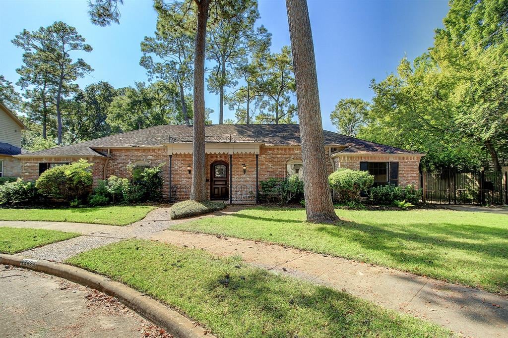 12423 Broken Bough Dr