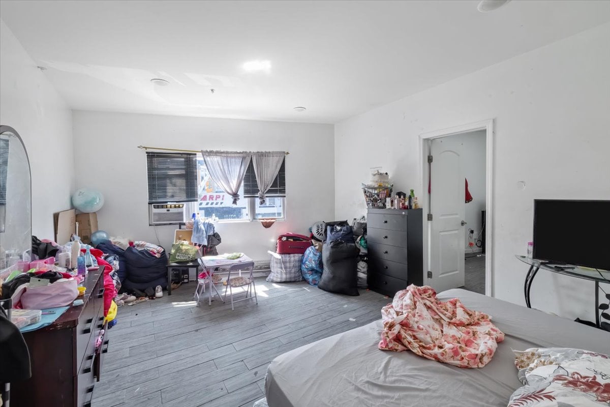 6245 Kennedy Boulevard, North Bergen, NJ