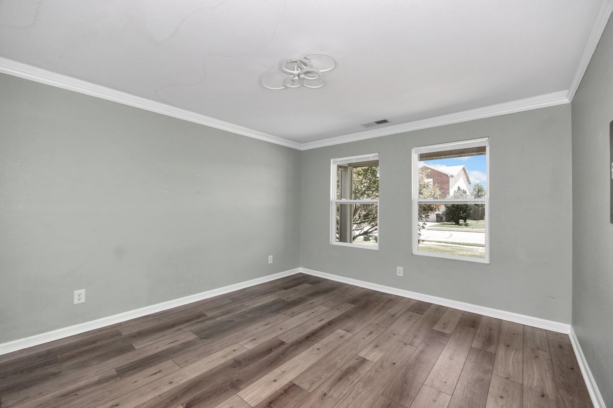 Spacious 4BR Home in Desirable Westlake!