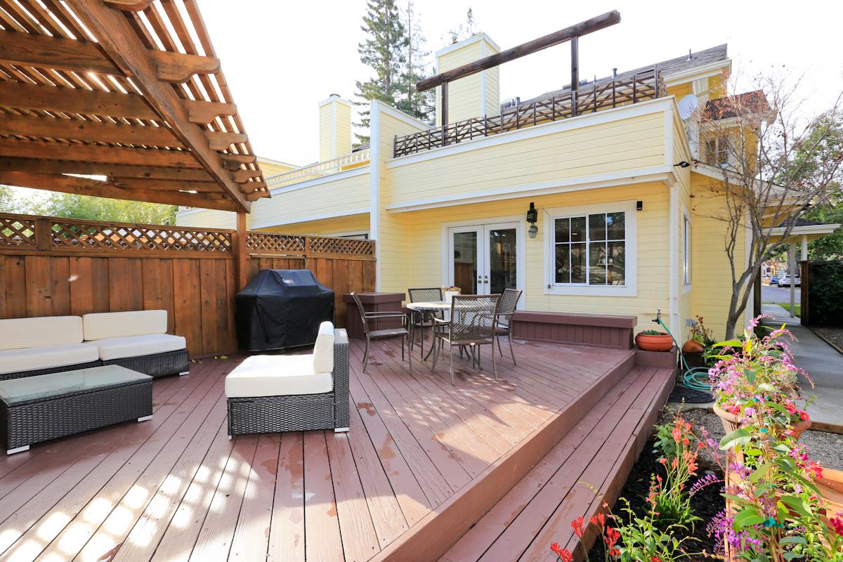 271 Sierra Vista Avenue, No. 9