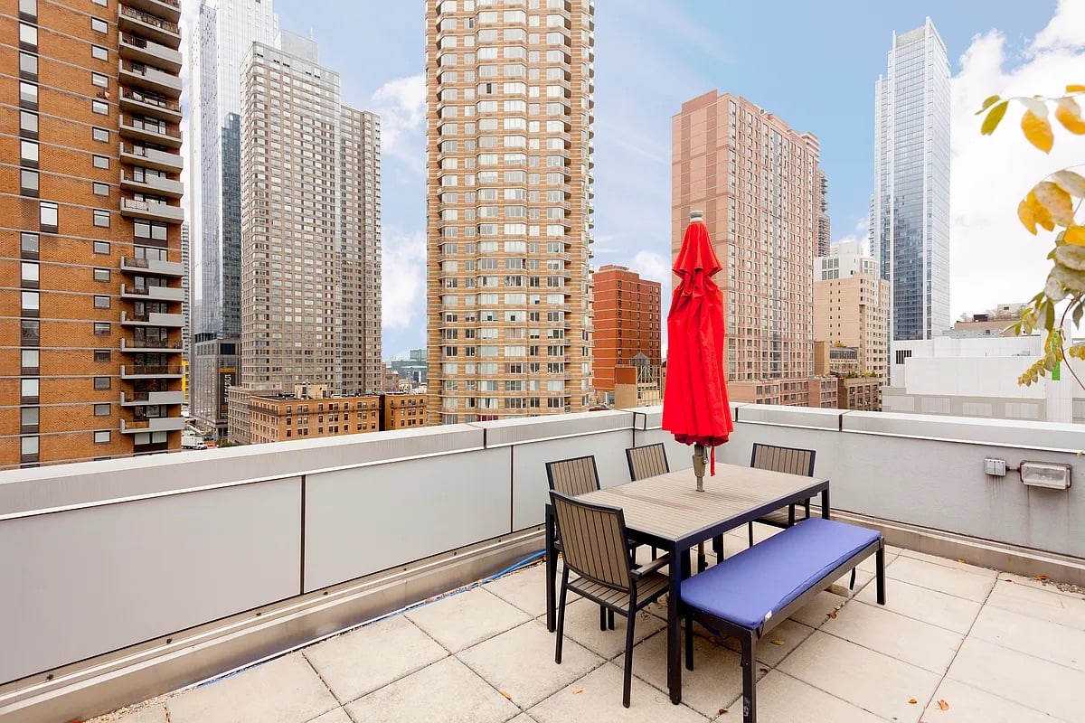 464 West 44th Street, PHC - Luxury Duplex Condo