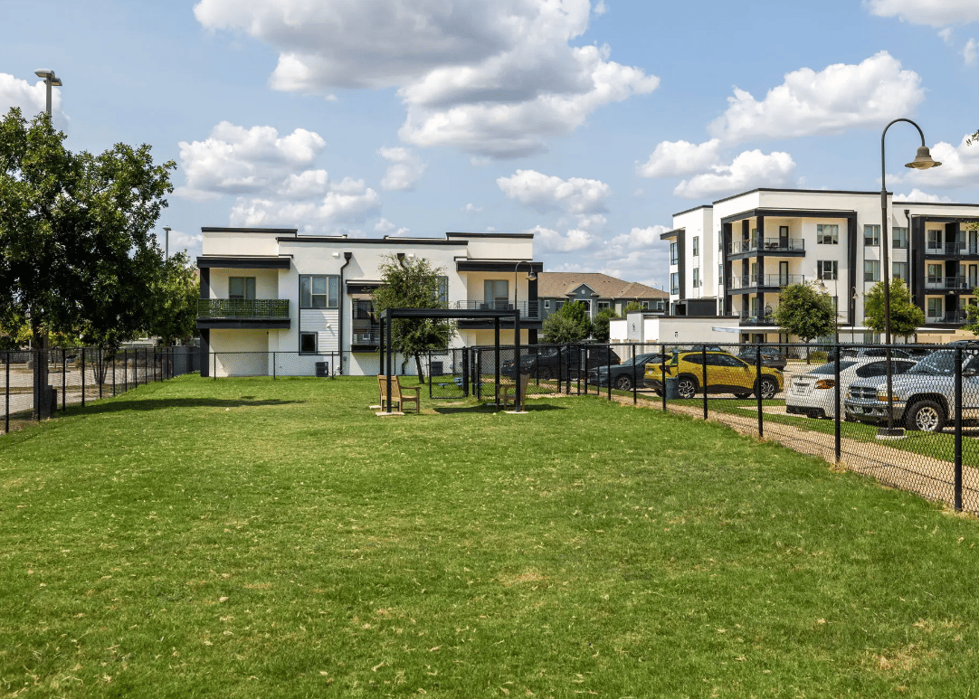 Enjoy up to 8 WEEKS FREE Base Rent! Call now to learn more!