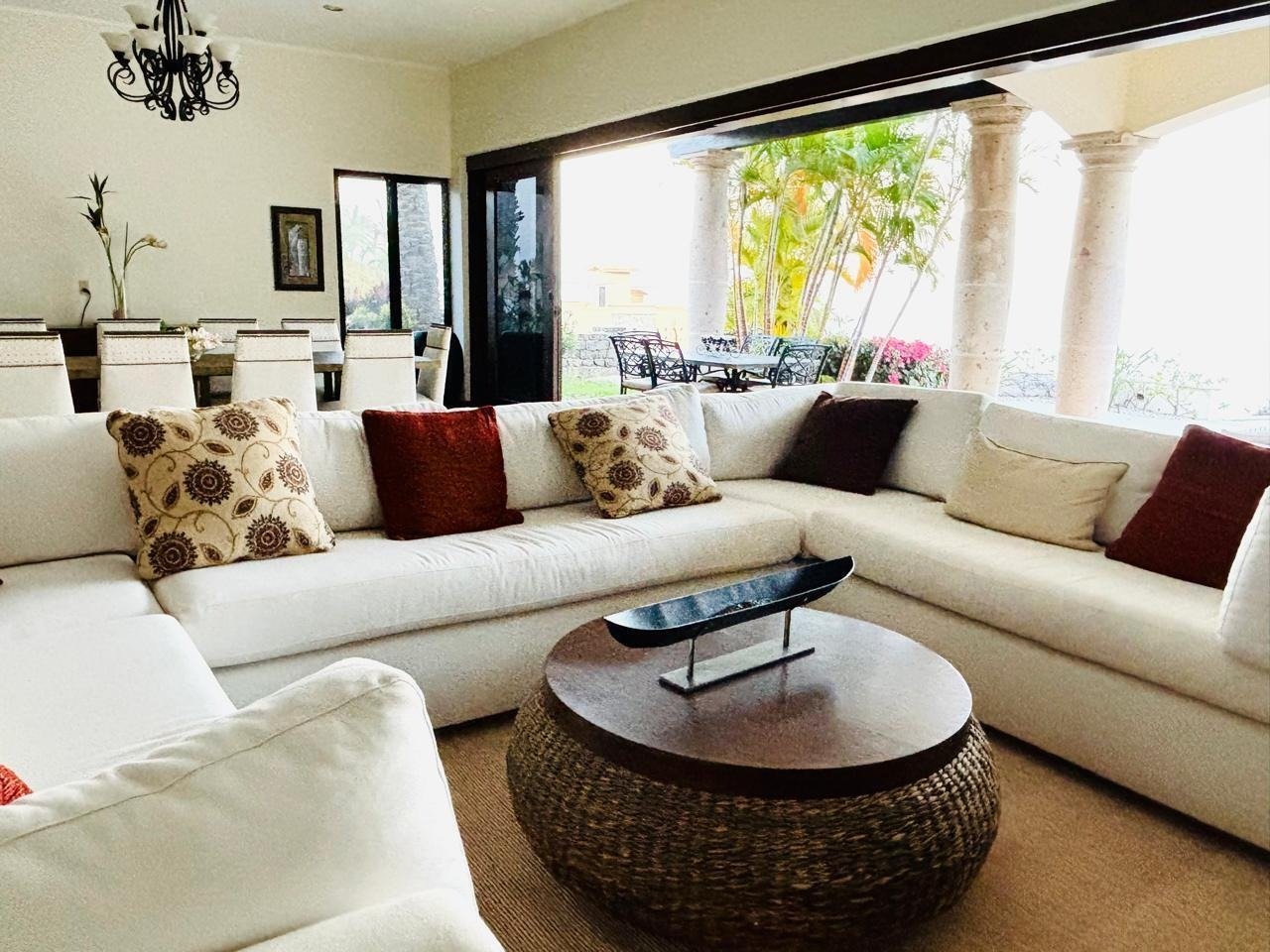 Calle Tiburon, Hacienda Palmilla San Jose Corridor