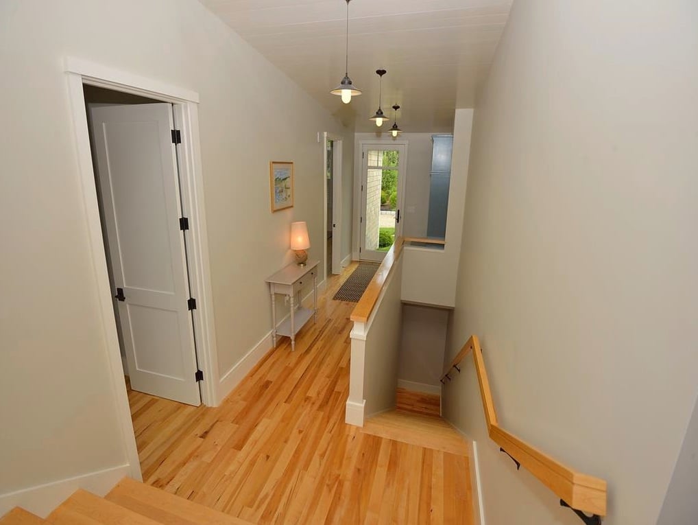 39 Naushon Rd