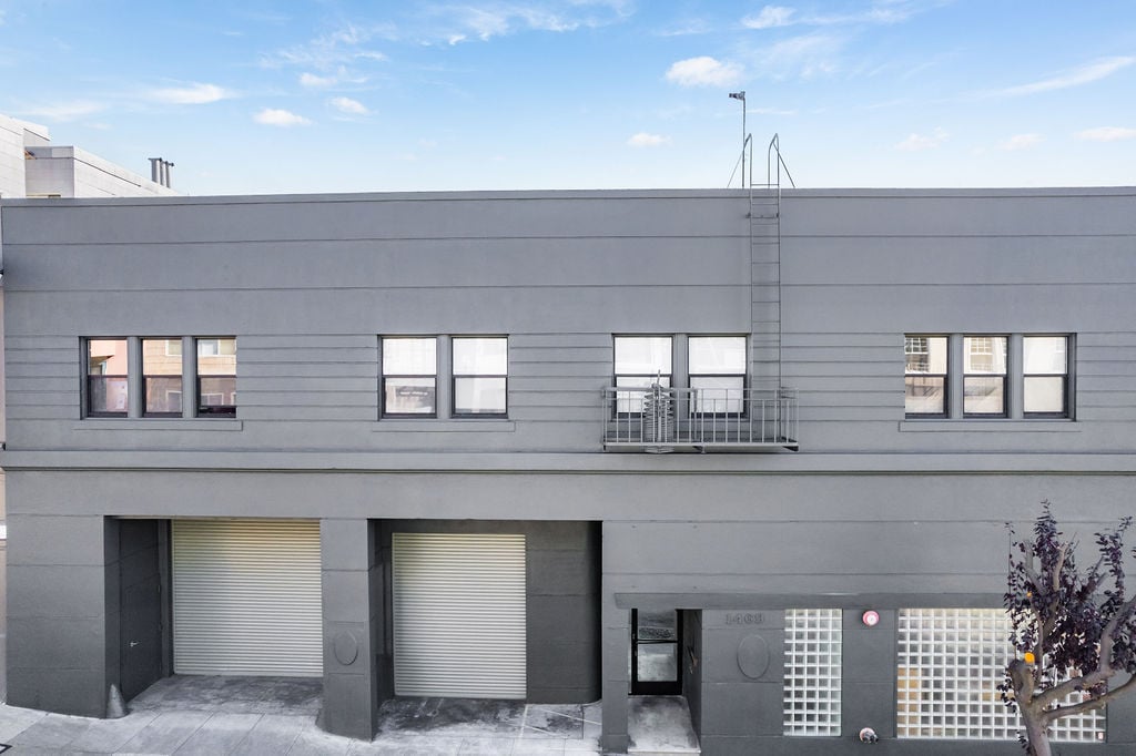 1469 Pacific Ave | 16,493 Light Manufacturing Warehouse
