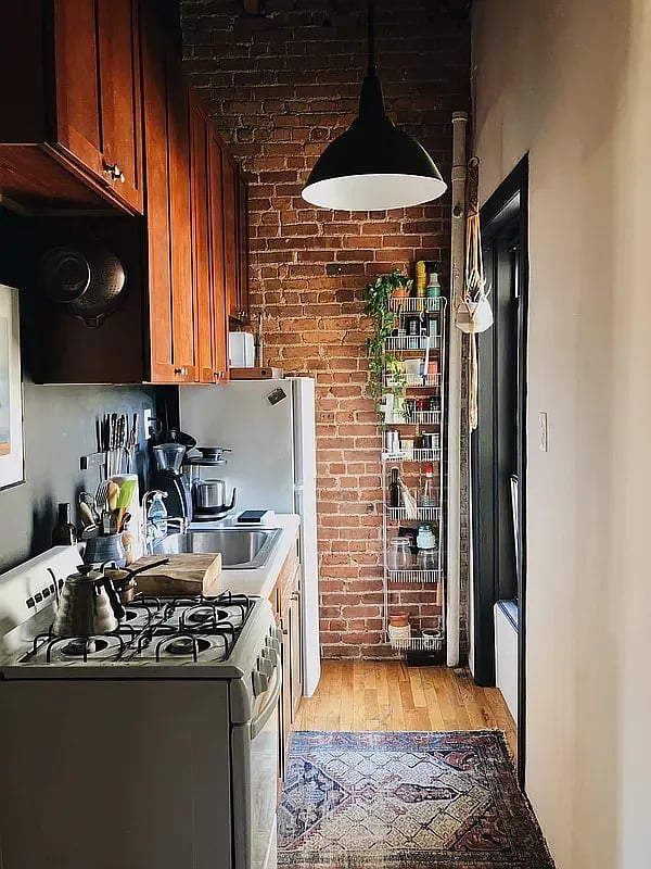 1046 Bergen St 4A