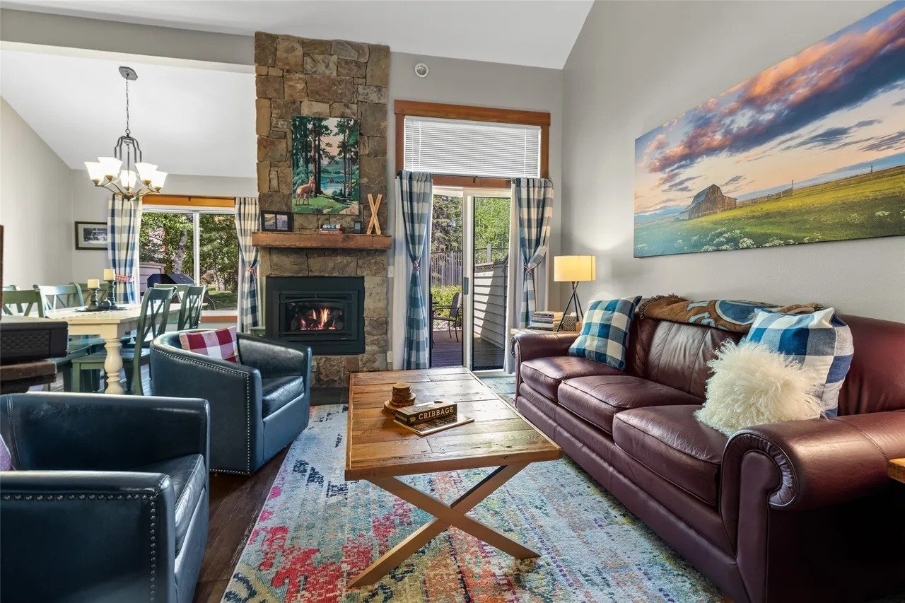 1750 E Lakeshore Dr Apt 203