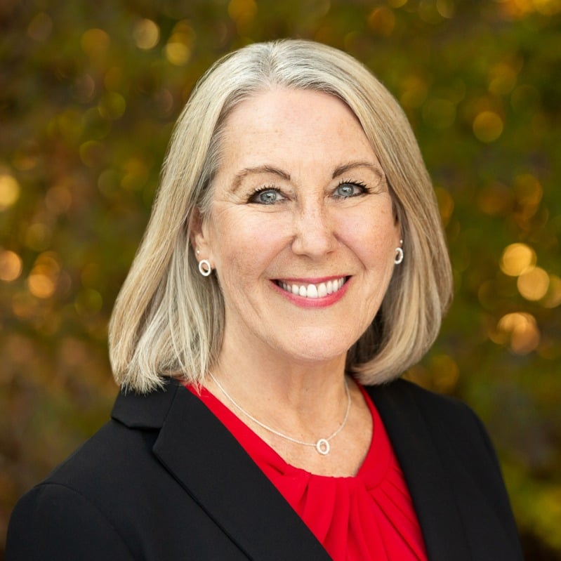 Deb McCutcheon Raleigh, NC Real Estate Agent Headshot