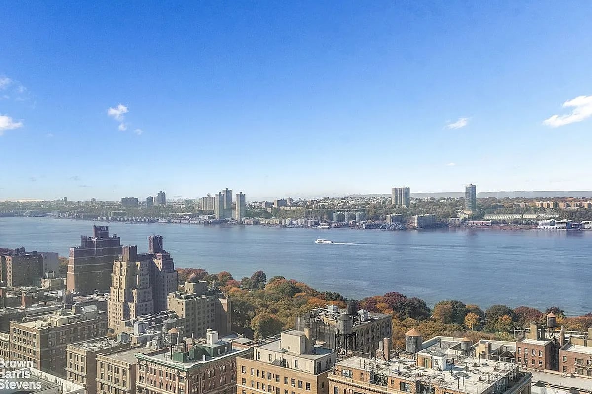 245 W 99th St, APT 27B - In Contract