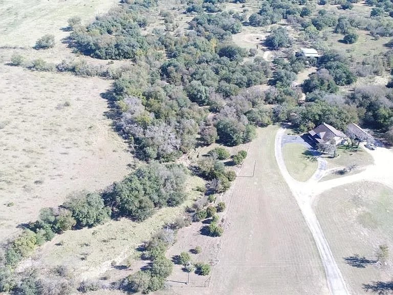 5261 S US Hwy 281