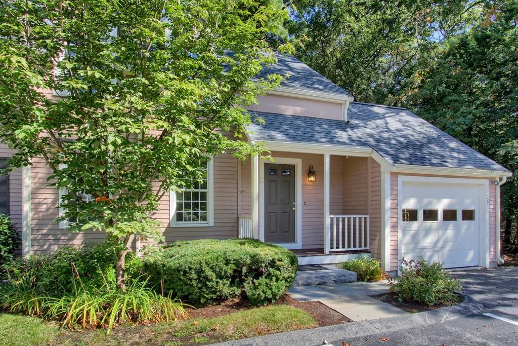28 Center Village Dr, #28