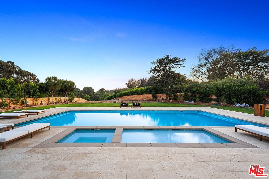 Oasis Luxe