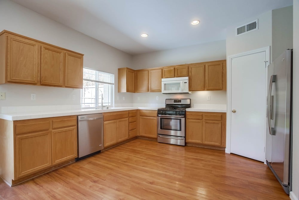 247 Glendale Ave