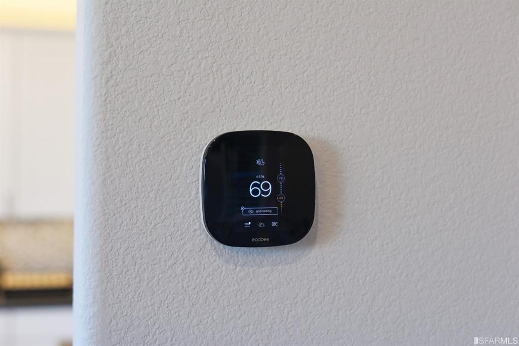 351 Crestview Cir Daly City, CA 94014