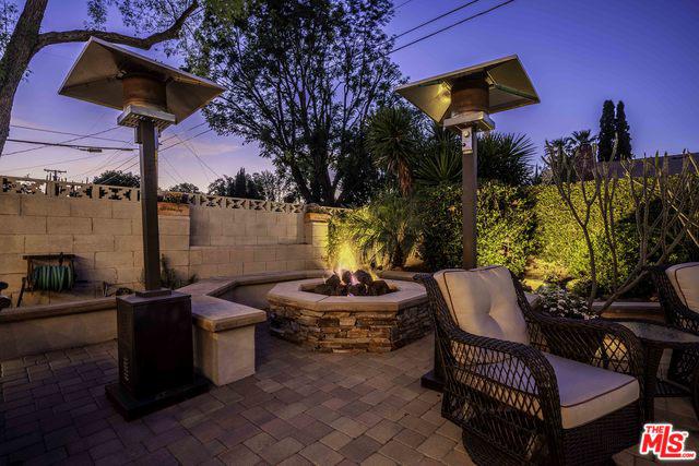 15955 Acre St, North Hills, CA