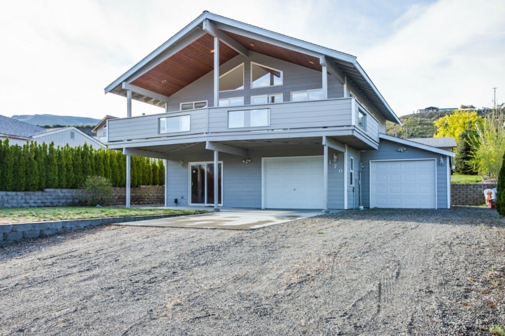 170 E Emerson Dr