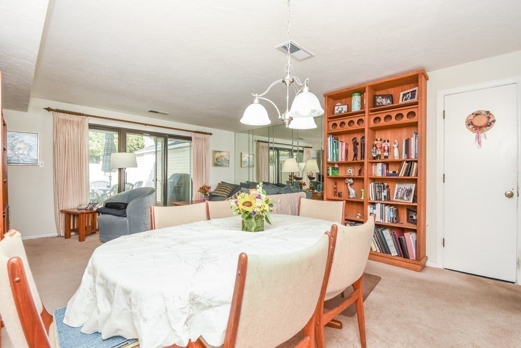 407 Windsor Dr, #407