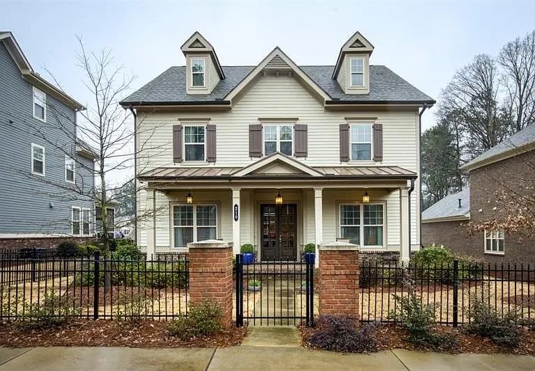 210 Saddle Rd