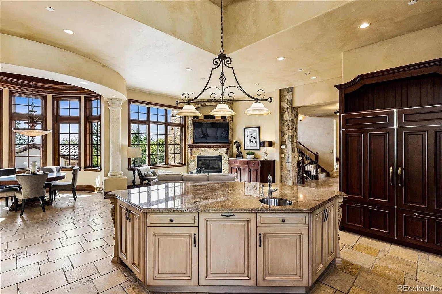 1033 Anaconda Drive