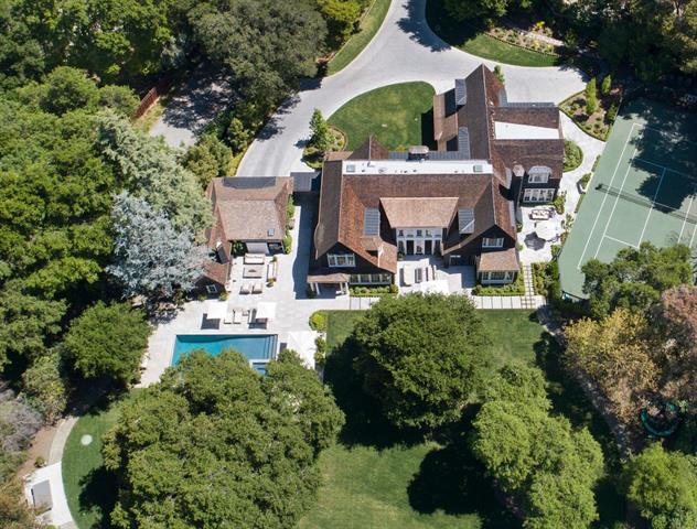 94 Selby Ln