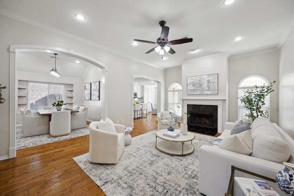 11907 Canyon Rock Ln