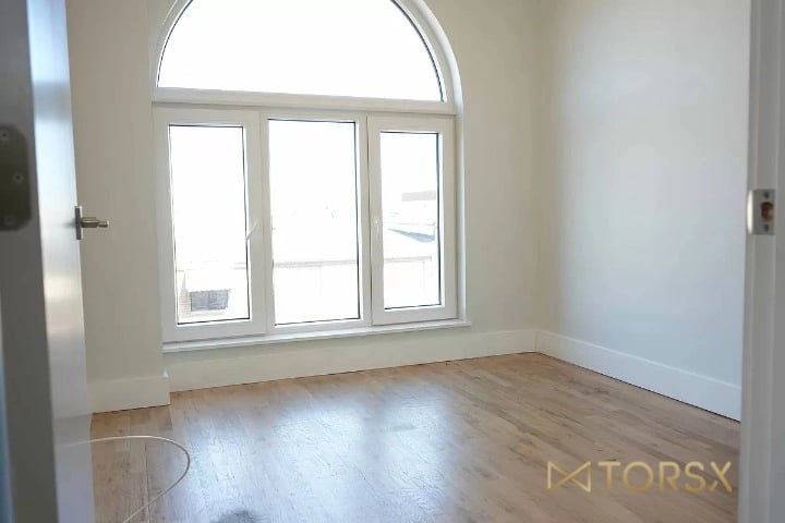 3013 Barker Avenue 4