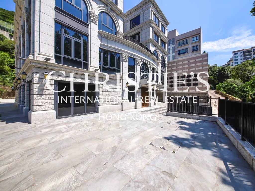 72 Repulse Bay Rd